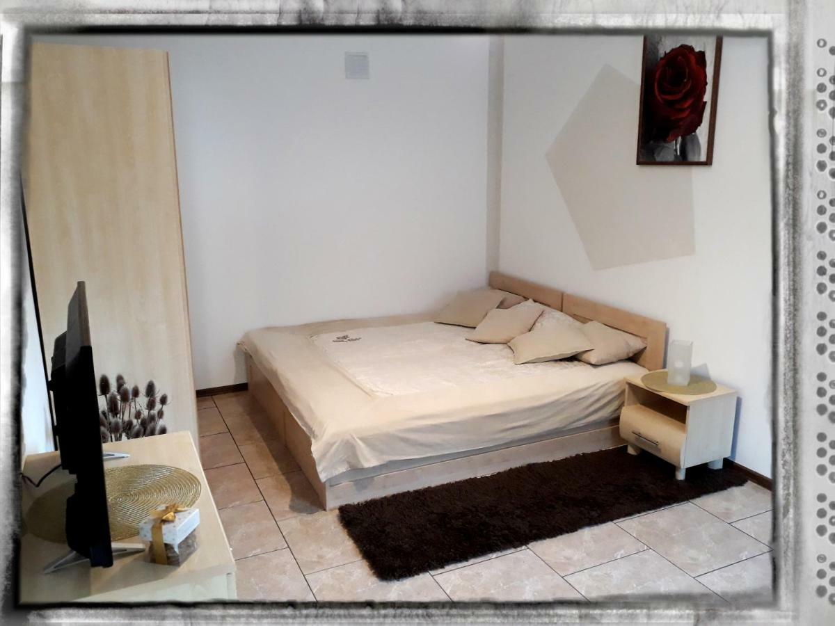 Pensjonat U Kasi Apartamento Węgorzewo Exterior foto